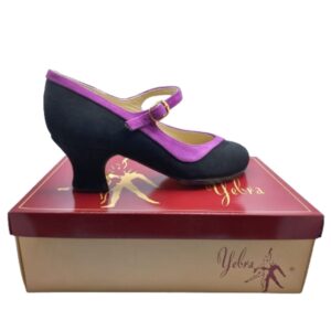 Zapatos de flamenco profesionales Lara, en ante, negro y morado, y tacón semi-carrete.